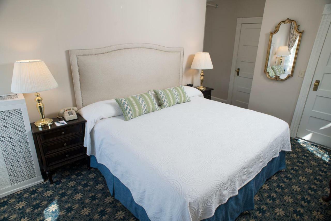 Middlebury Inn Zewnętrze zdjęcie