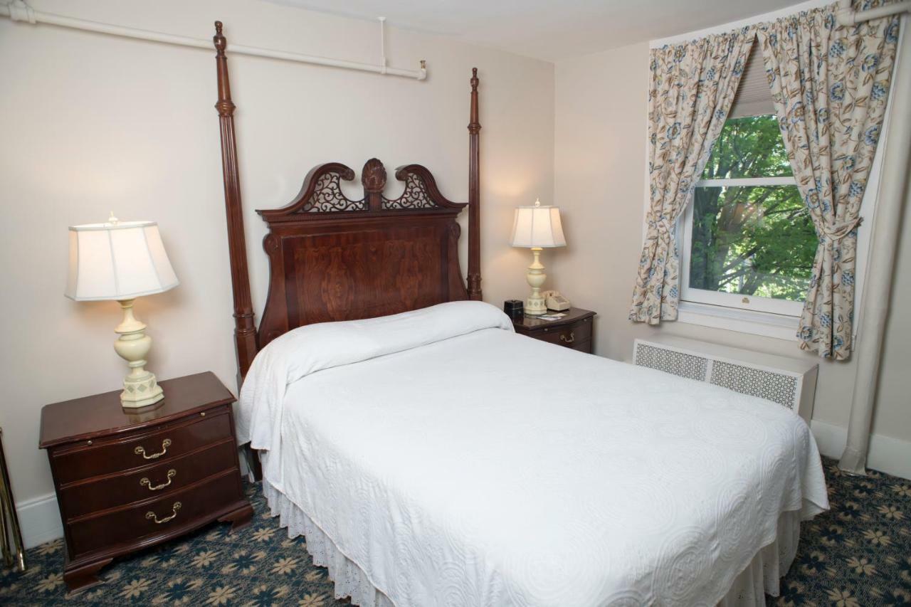 Middlebury Inn Zewnętrze zdjęcie