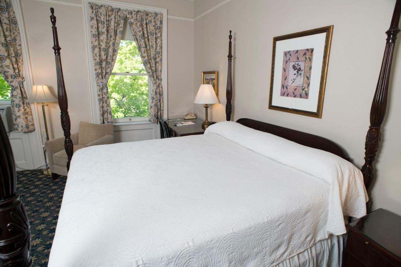 Middlebury Inn Zewnętrze zdjęcie