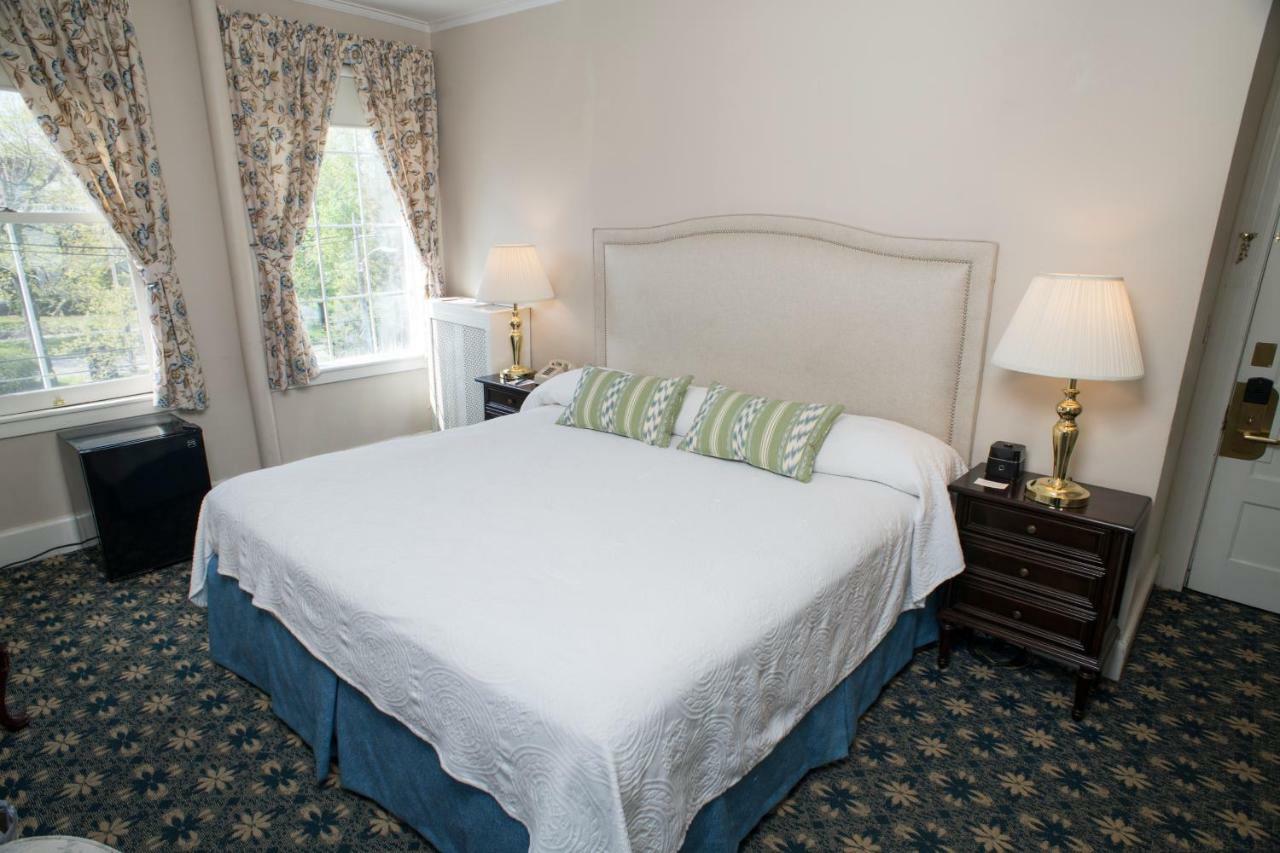 Middlebury Inn Zewnętrze zdjęcie